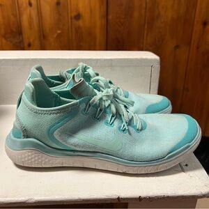 Nike Free Run Tennis shoes size 9